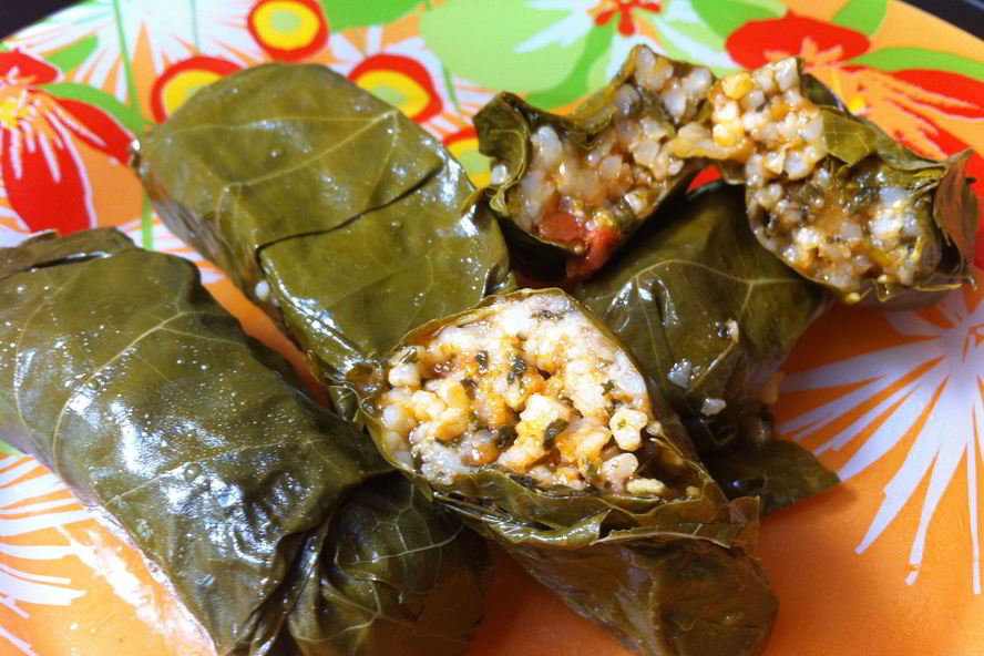 Рецепт долма в виноградных листьях