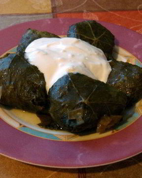 Голубцы в виноградных листьях