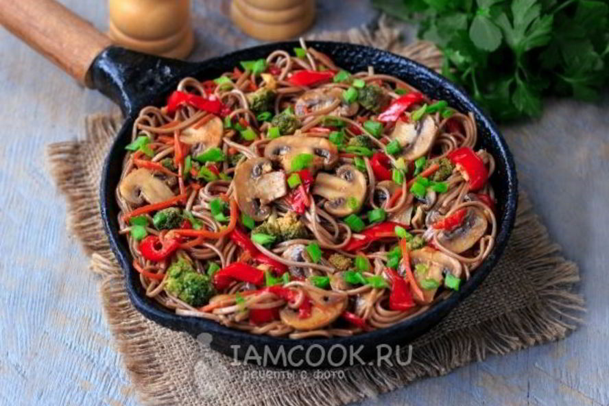 Рецепт гречневая лапша с овощами