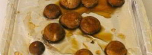 фаршированные грибы с оливками и орехами. Шаг 5