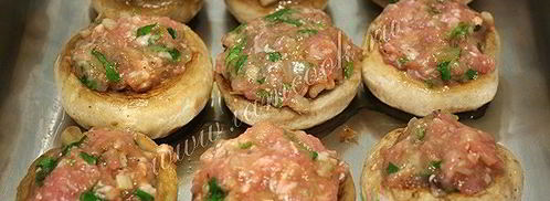 фаршированные шампиньоны с фаршем. Шаг 10