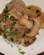 Грибы со свининой в мультиварке