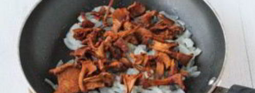 грибы сушеные жареные. Шаг 5