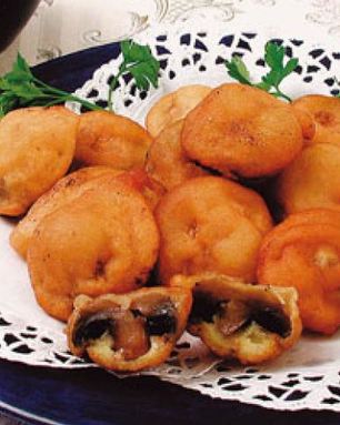 Хрустящие грибы с соусом из трав