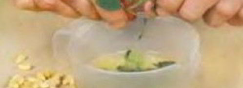 шампиньоны с кедровыми орешками. Шаг 3