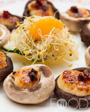 Шампиньоны с плавленым сыром