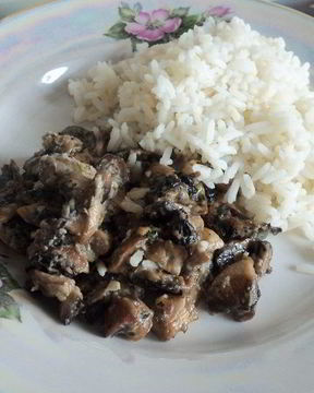 Шампиньоны жареные со сметаной