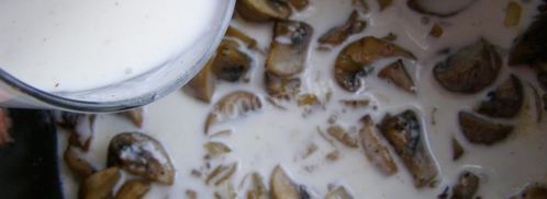 тушеные грибы в мультиварке. Шаг 8