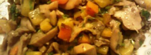 тушеные шампиньоны с тыквой и орегано. Шаг 7