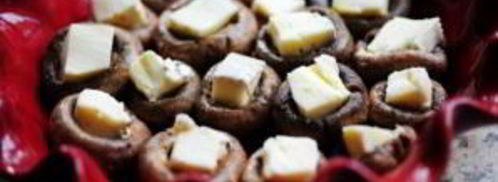 запеченные грибы с сыром бри. Шаг 3