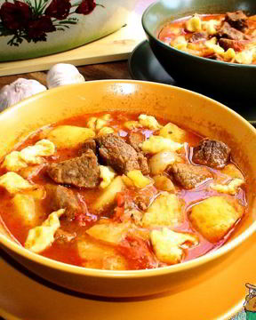 Будапештский гуляш c чапетками