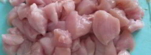 гуляш из курицы в мультиварке. Шаг 2