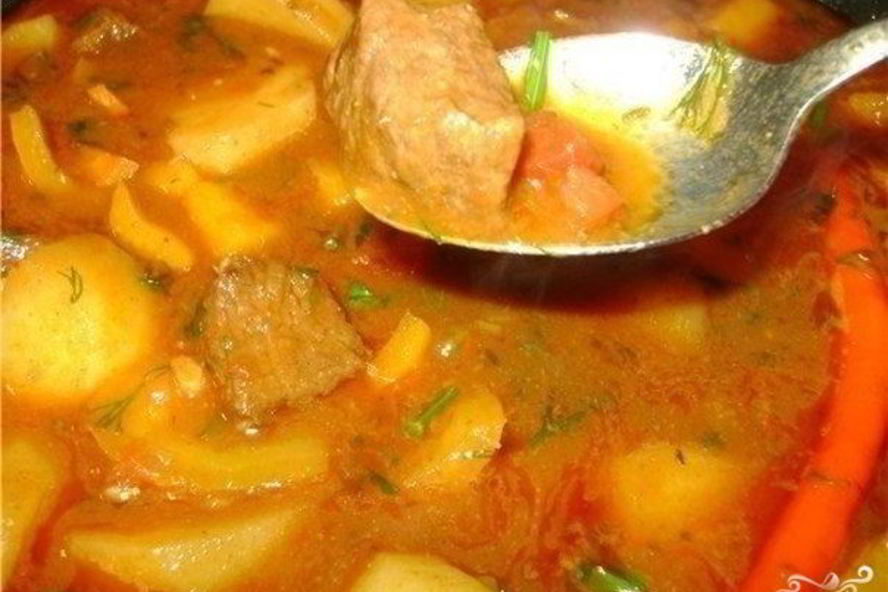 Рецепт гуляш с картошкой в мультиварке