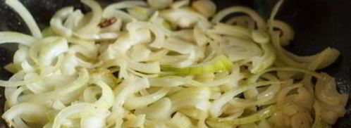 свинина, тушенная с капустой a la гуляш. Шаг 6