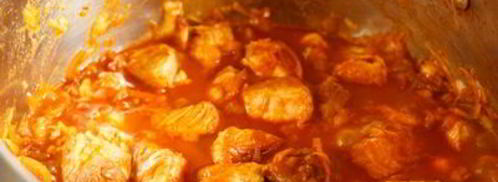 свинина, тушенная с капустой a la гуляш. Шаг 16