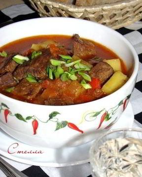 Венгерский гуляш