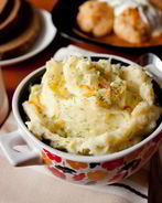 Картофельное пюре с карамелизированным луком