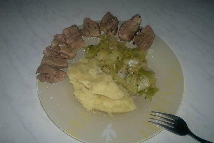 Рецепт картофельное пюре с травами и чесноком