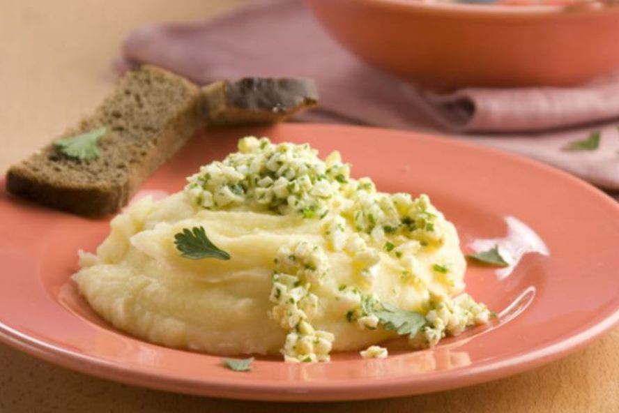 Рецепт картофельного пюре с яйцома и маслома