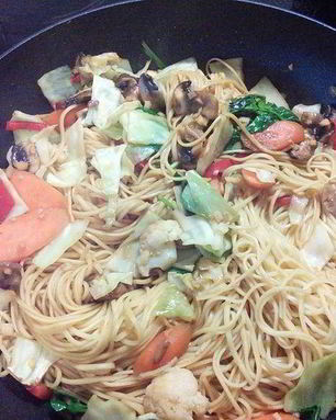 Китайская лапша с овощами