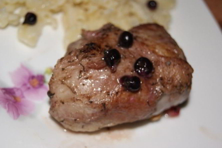 Рецепт котлета дарницкая с соусом из смородины