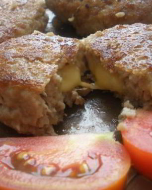Котлеты с сырной начинкой
