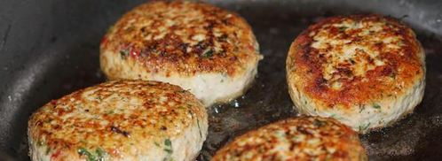 куриные котлетки с овощами и творогом. Шаг 8