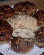 Куриные котлеты и рис с орцо на гарнир