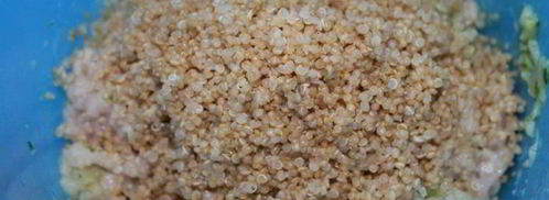 куриные котлеты с киноа и яблоком. Шаг 3