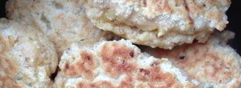 манные котлеты под клюквенным соусом. Шаг 5