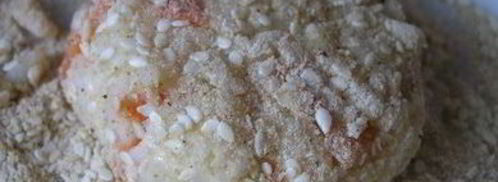 рисовые котлетки в кунжутной панировке. Шаг 4