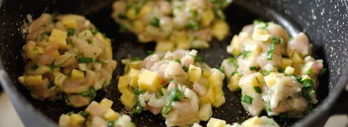 рубленые котлеты с сыром и зеленью. Шаг 3