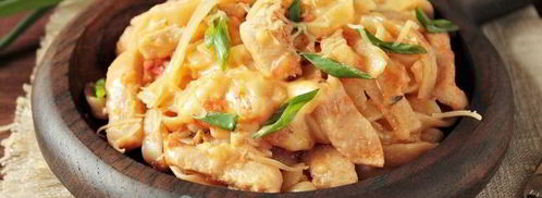 лапша с курицей и сыром на сковороде. Шаг 12