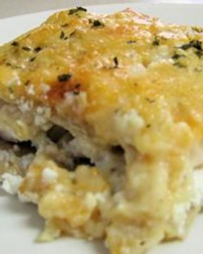 Итальянская белая лазанья с курицей, прошутто и шампиньонами