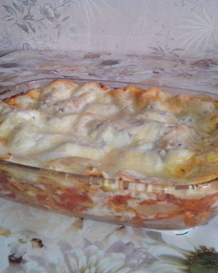 Лазанья болоньезе с соусом бешамель