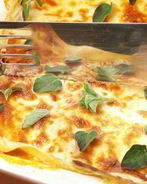 Лазанья с овощами и фаршем