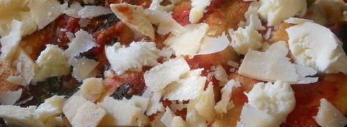 каннелони из блинчиков с грибами, беконом и кедровыми орешками. Шаг 7