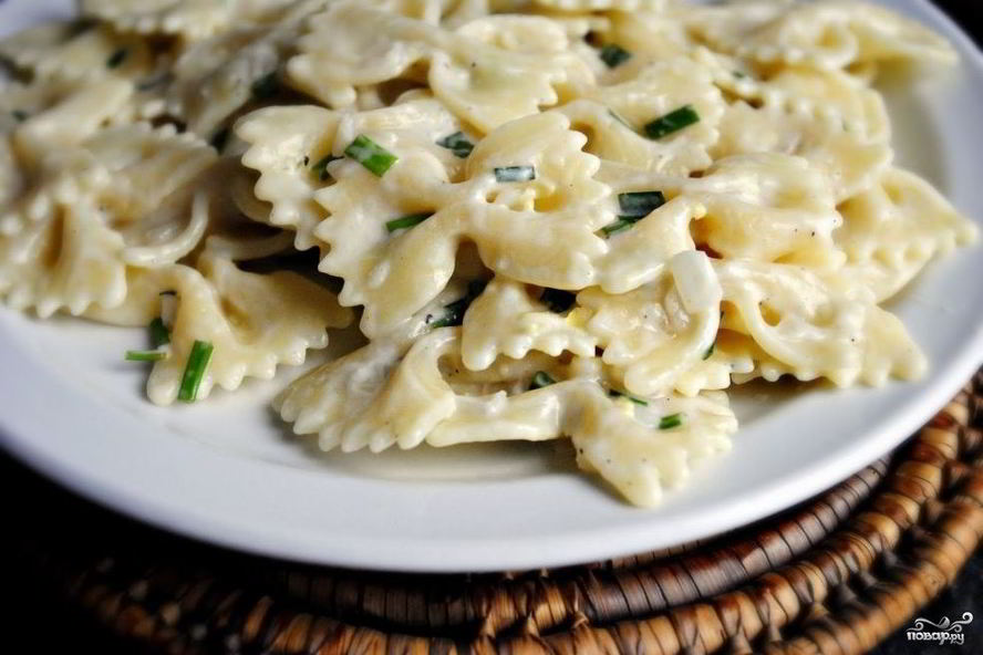 Рецепт макароны в сметанном соусе