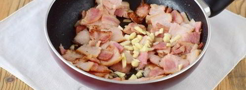 паста карбонара с беконом и сливками. Шаг 6