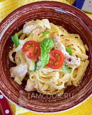 Паста карбонара с курицей по-итальянски