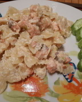 Паста с красной рыбой в сливочном соусе