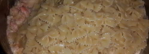 паста с красной рыбой в сливочном соусе. Шаг 7