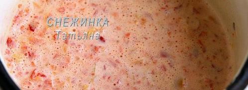 паста с красным соусом, моцареллой и кедровыми орешками. Шаг 2