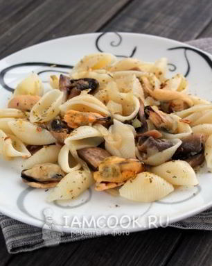 Паста с мидиями