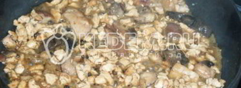 паста с соусом бешамель и курицей. Шаг 6