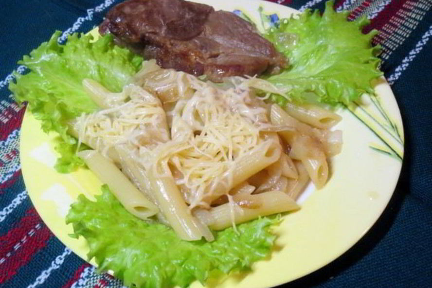 Рецепт паста в луковой подливке