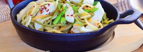 спагетти с кальмарами в сливочном соусе. Шаг 17