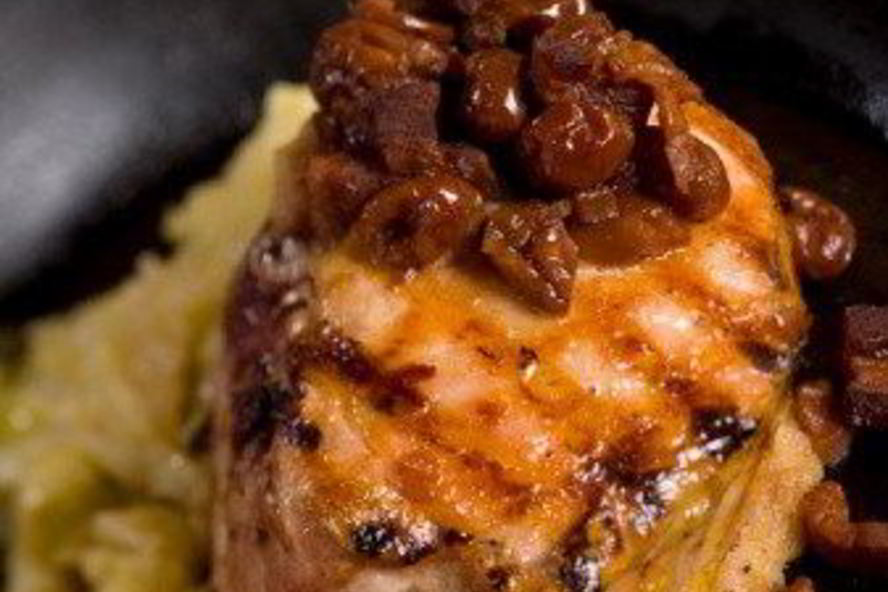 Рецепт баранина в соусе из вишни и портвейна с мятой