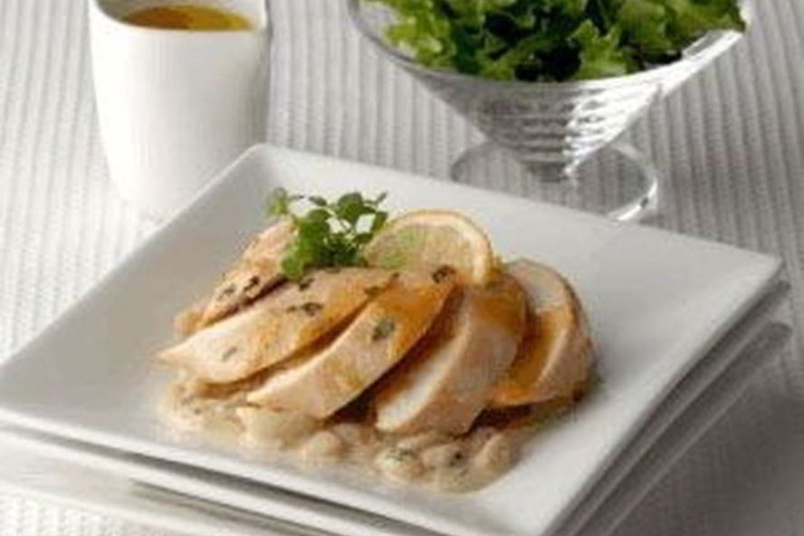 Рецепт куриная грудка с белой фасолью и соусом велюте