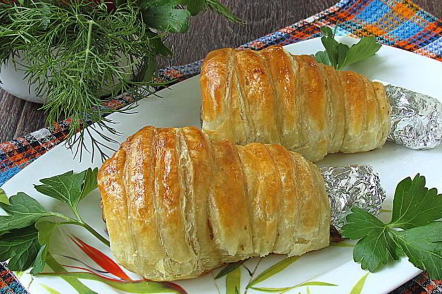 Рецепт куриные голени в слоеном тесте